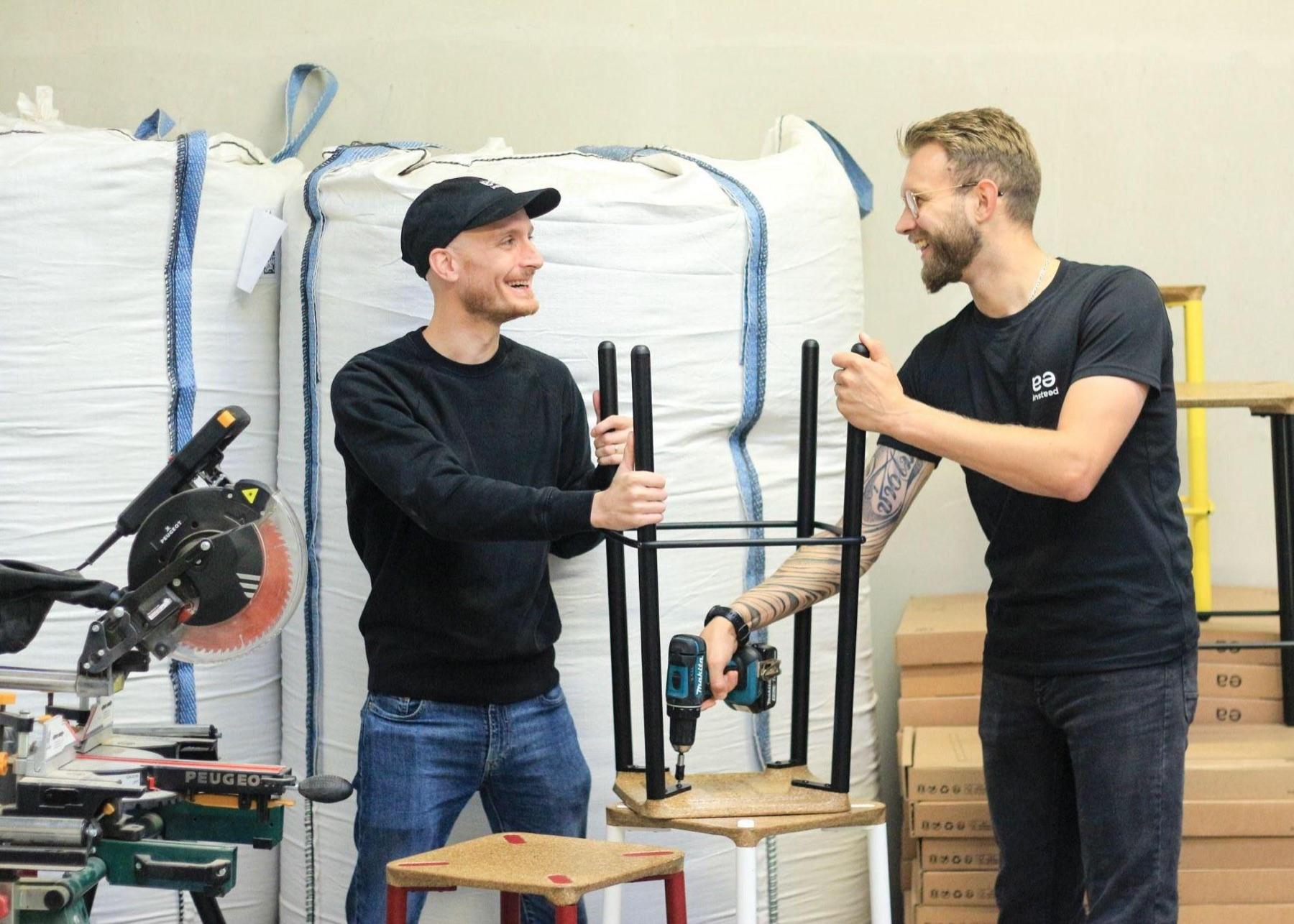 Franck Grossel et Christophe Pilcher dans l'atelier de Nantes