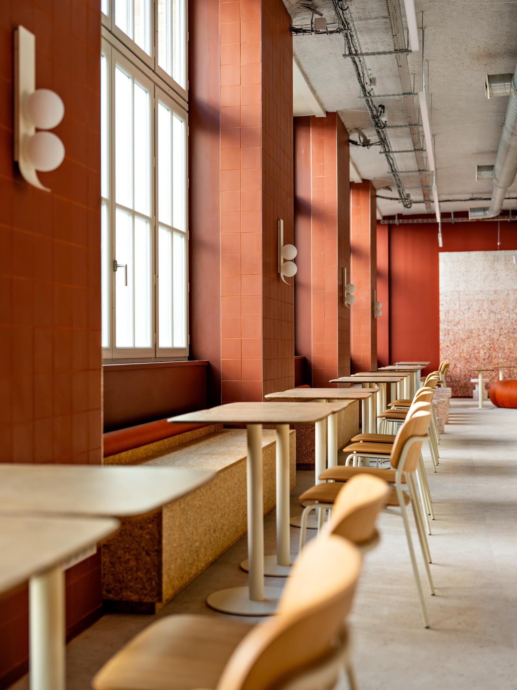 Table Cicero - mobilier Instead en Balt® recyclé