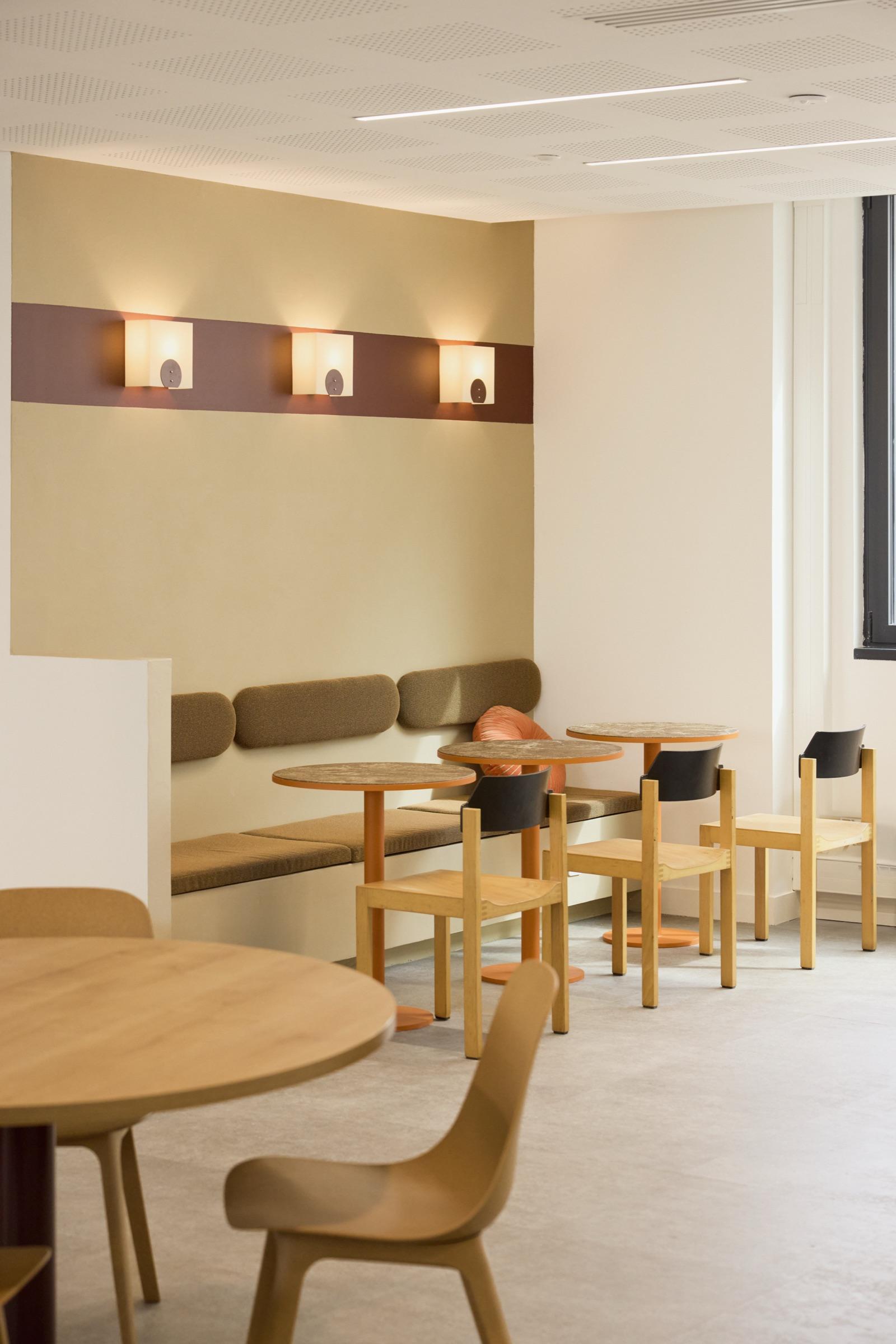 Mobilier de coworking sur mesure - espace Morning, Boulogne, aménagé par Instead
