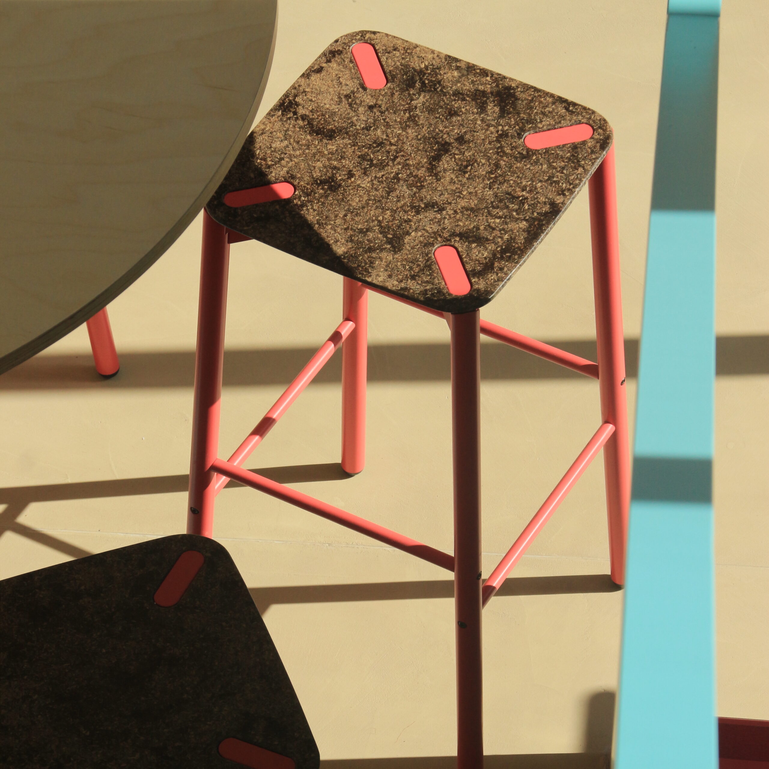 Tabouret restaurant design Newport - Mobilier restaurant