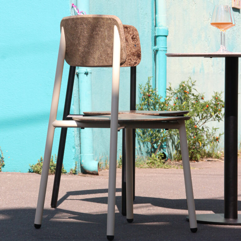 Chaise design recyclée Ella - Mobilier restaurant