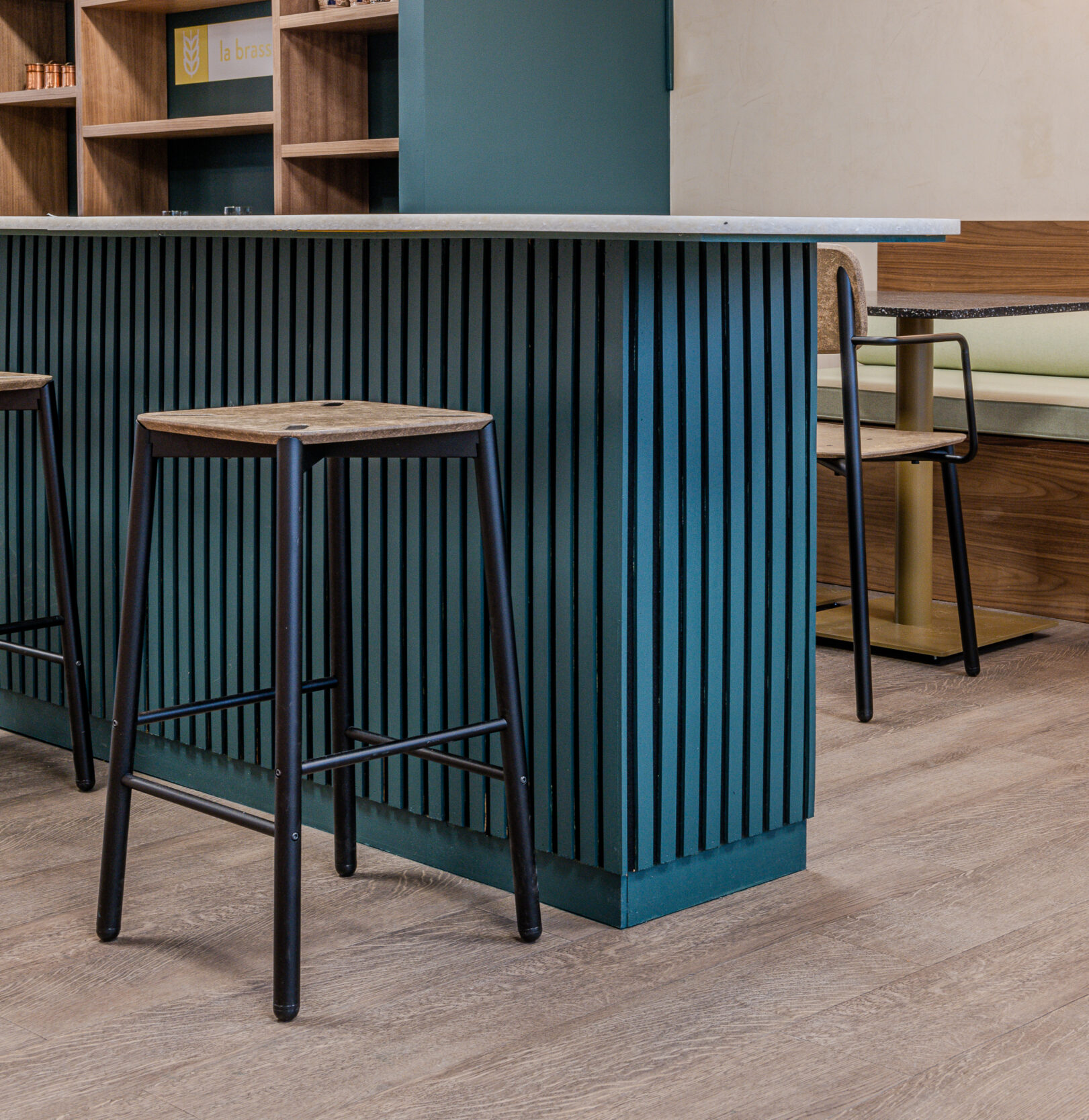 Tabouret restaurant design Newport - Mobilier restaurant